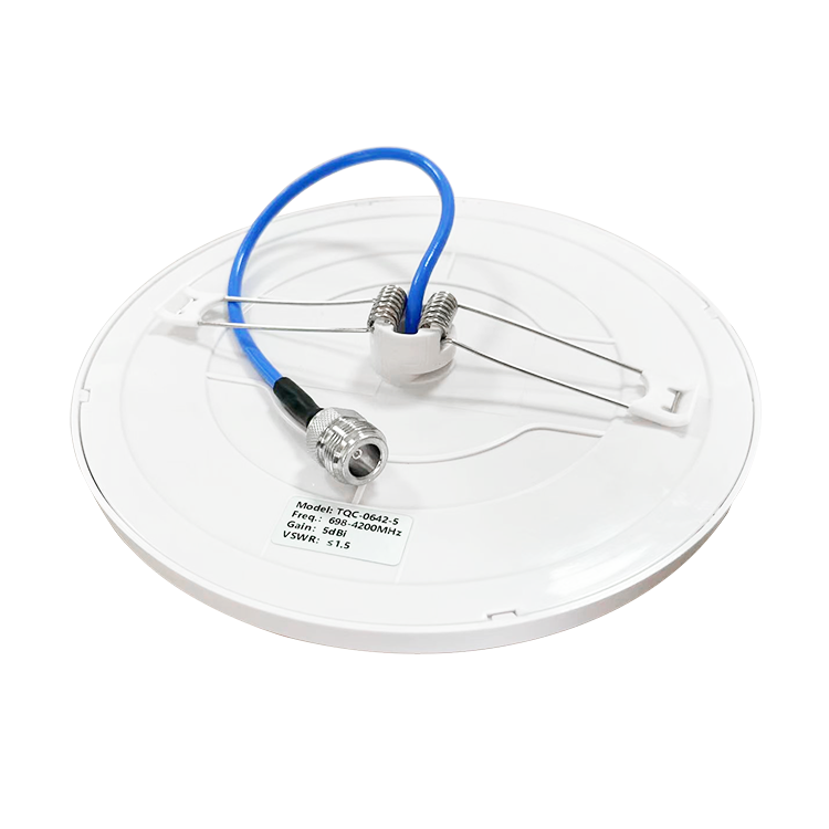 698 - 4200 MHz 5 dBi Omni Ceiling Antenna