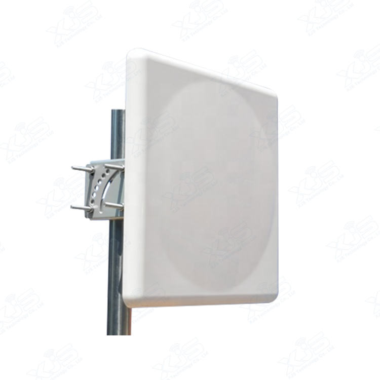4900-6400 MHz 23 dBi MIMO Panel Antenna
